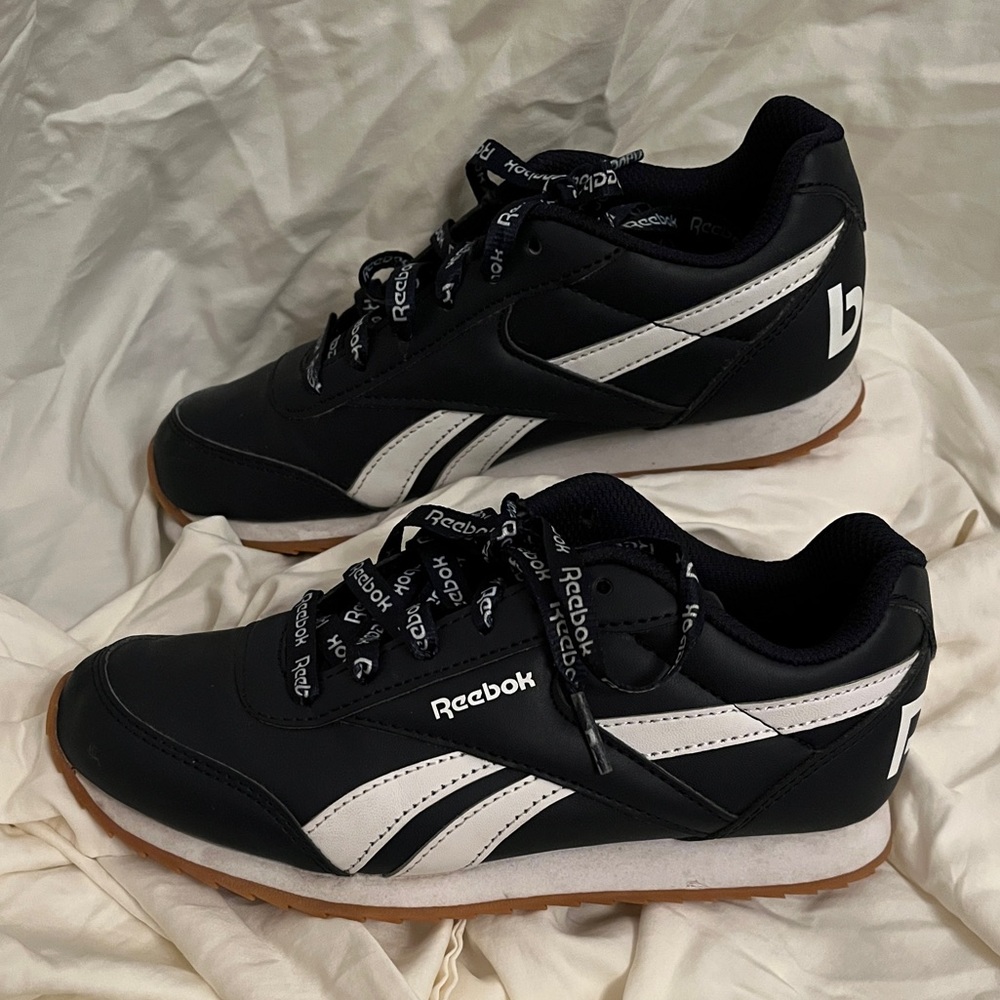 Kids Navy Blue Reebok Sneaker Shoes